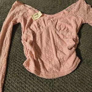 Aeropostale: Ladies Lace Off-Shoulder Top. Size Xs. Nwts , Asking $20